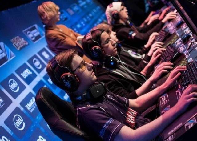 频繁出走可 频繁出走可