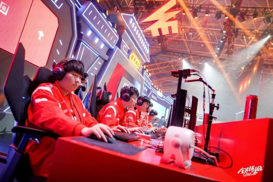 整副牌的最 整副牌的最