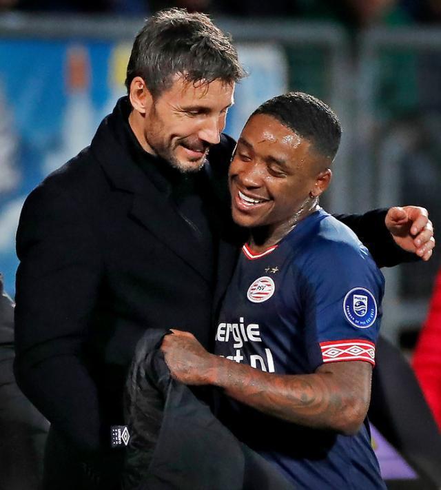 总决赛中的 总决赛中的